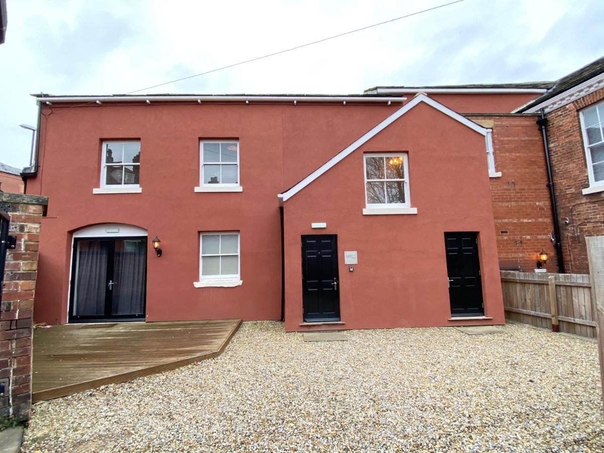 Loft At The Coach House Apartments Leeds  Exterior photo